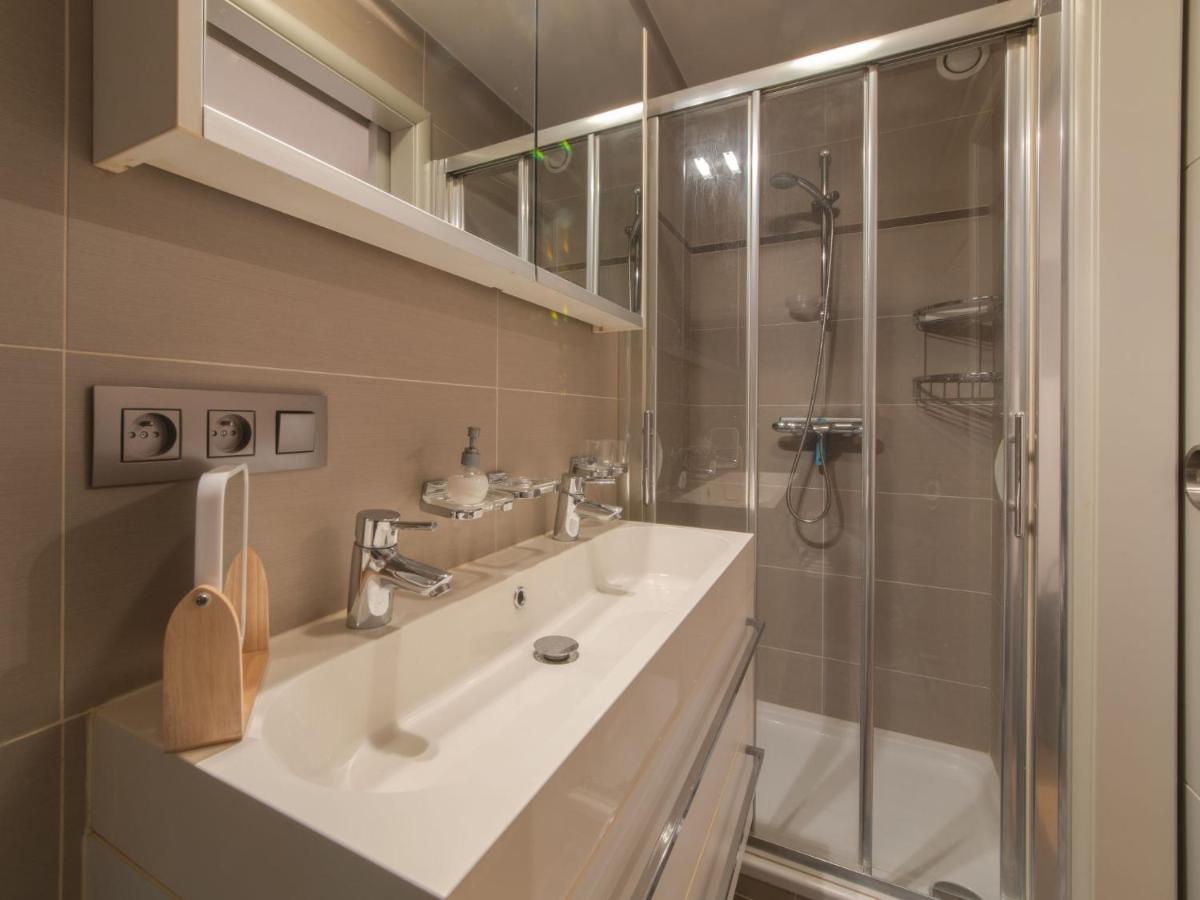 Apartment Sea Breeze By Interhome Bredene