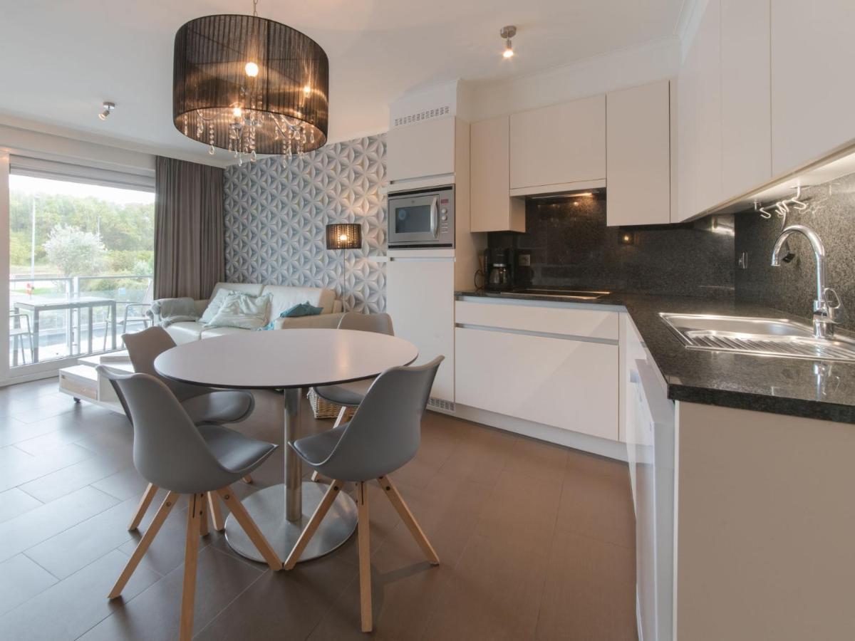 Apartment Sea Breeze By Interhome Bredene